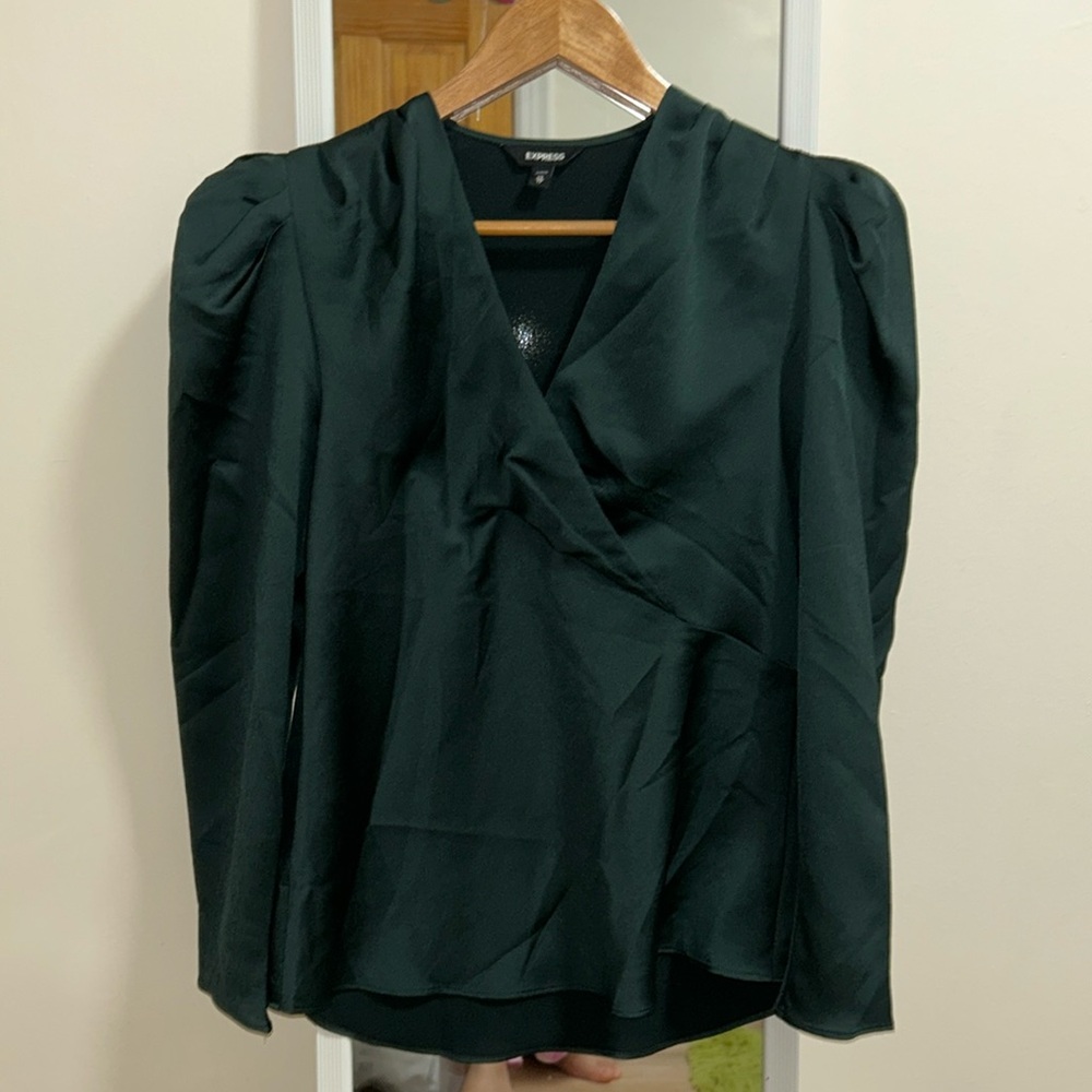 Dressy Top/ XS/ Express